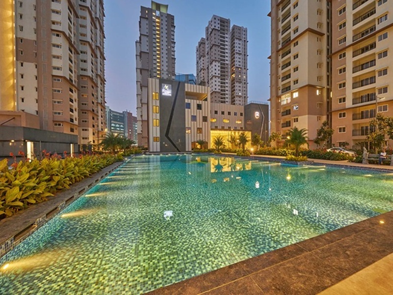 Gaur NYC Residences swimming pool